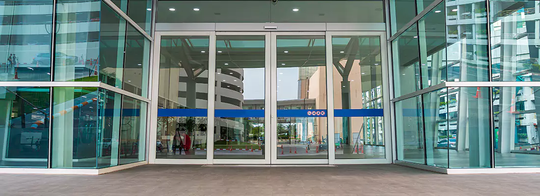 Automatic Glass Door Lock in Pickering, ON